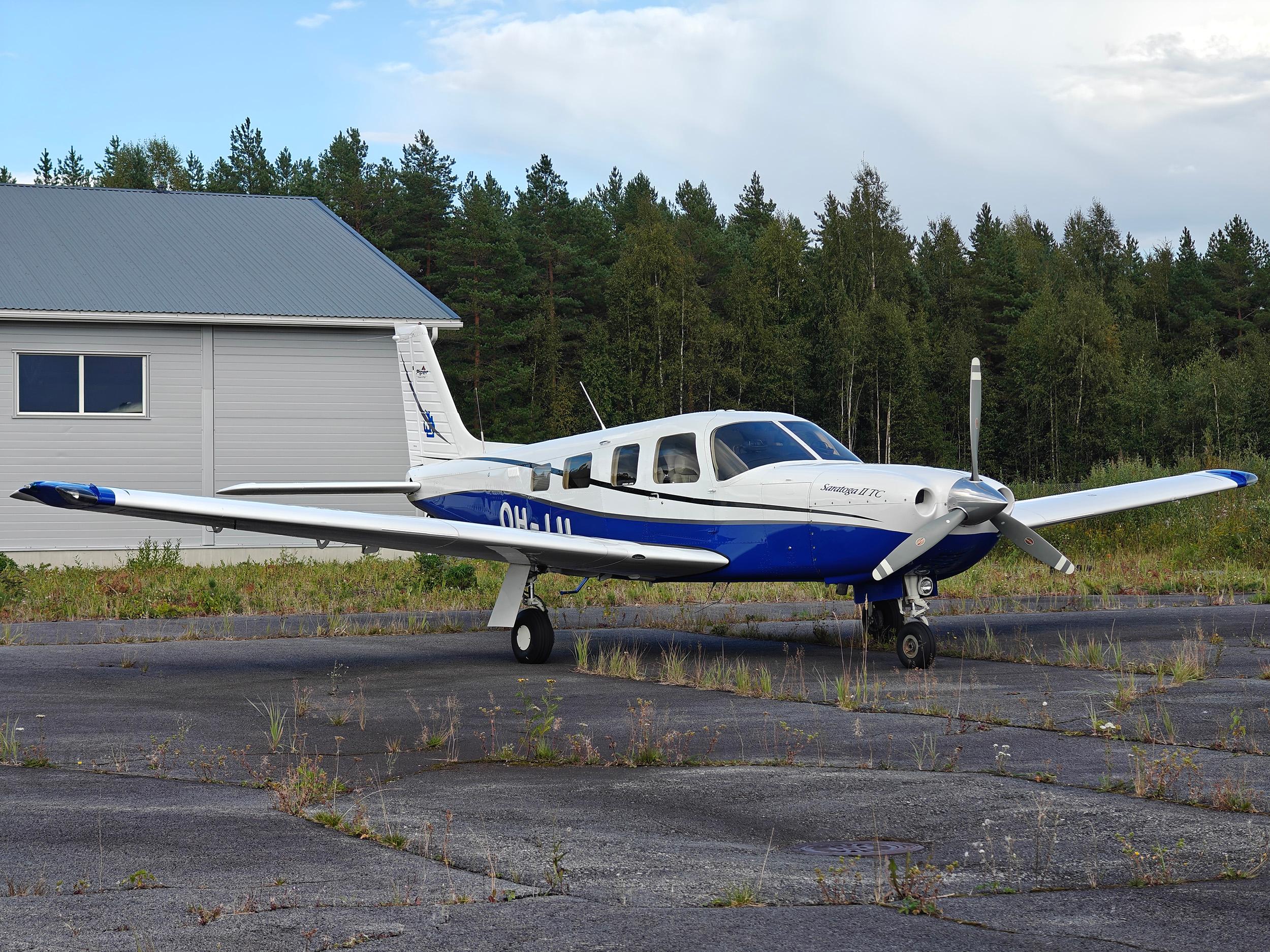 Piper - Saratoga II TC for sale in Finland, Helsinki