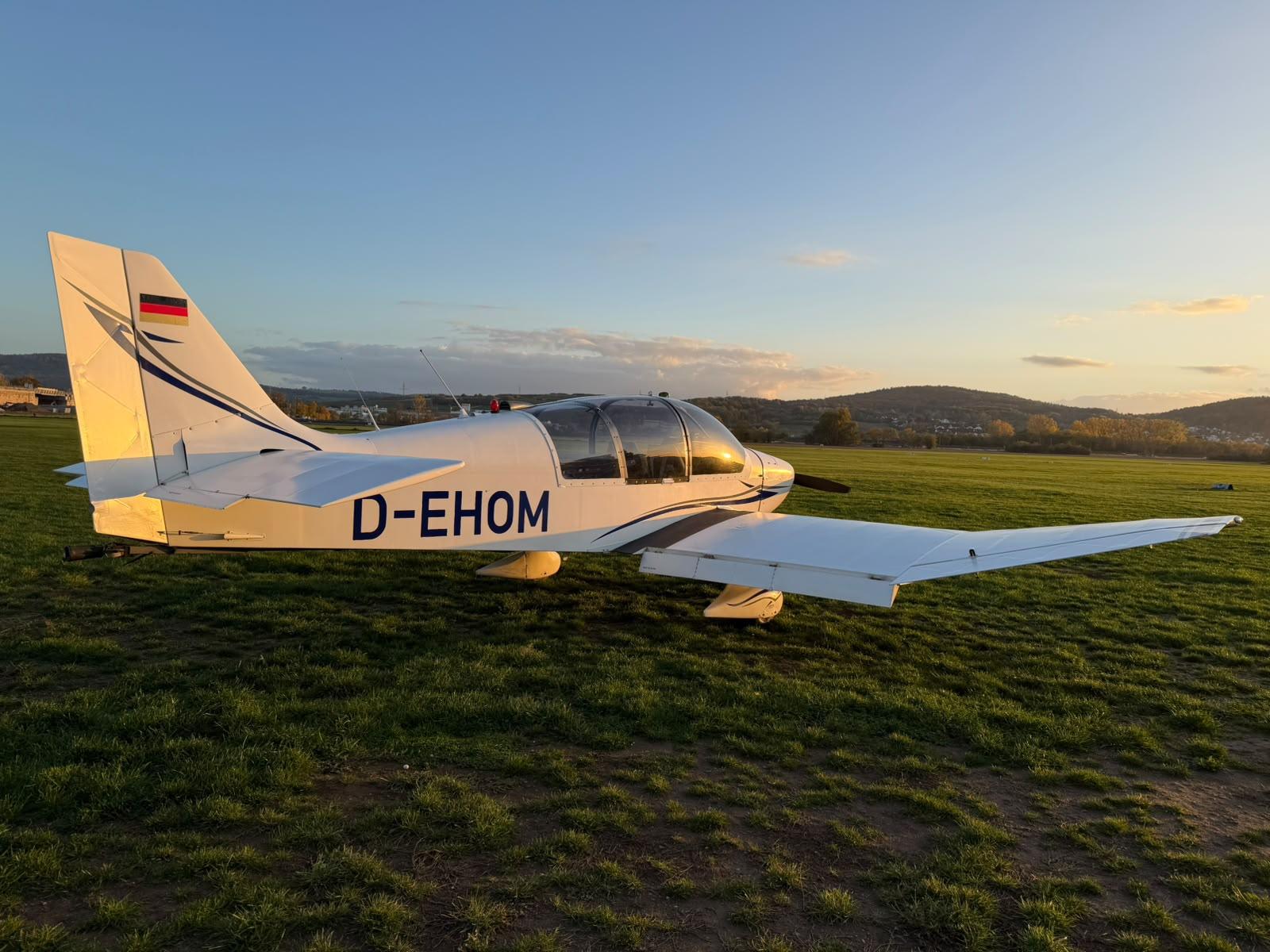 Robin DR400