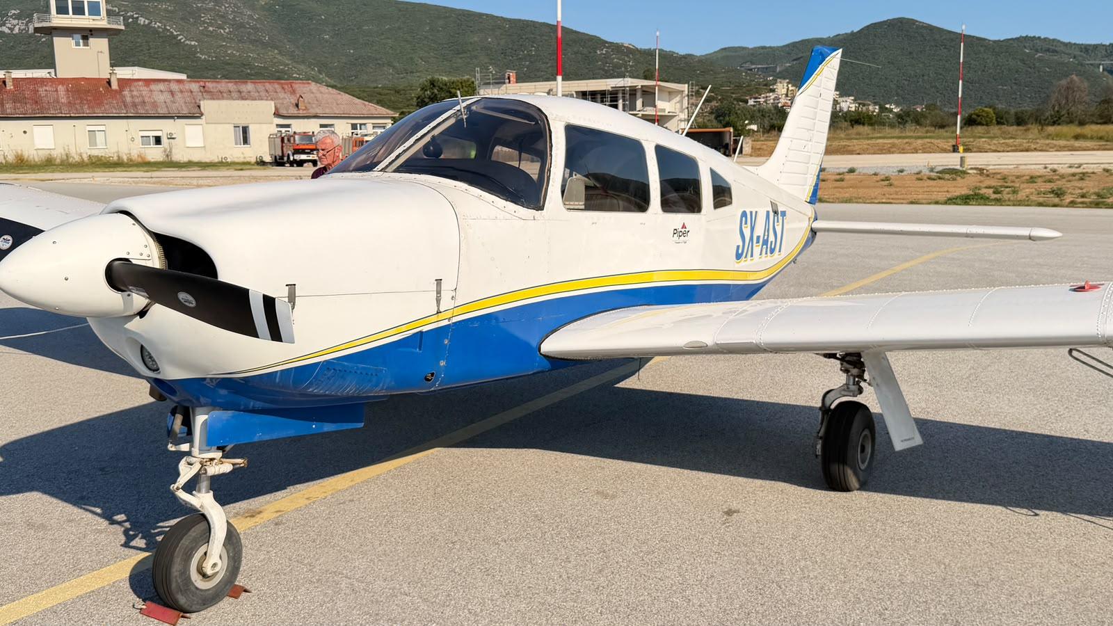 Piper PA-28R-201 Arrow III